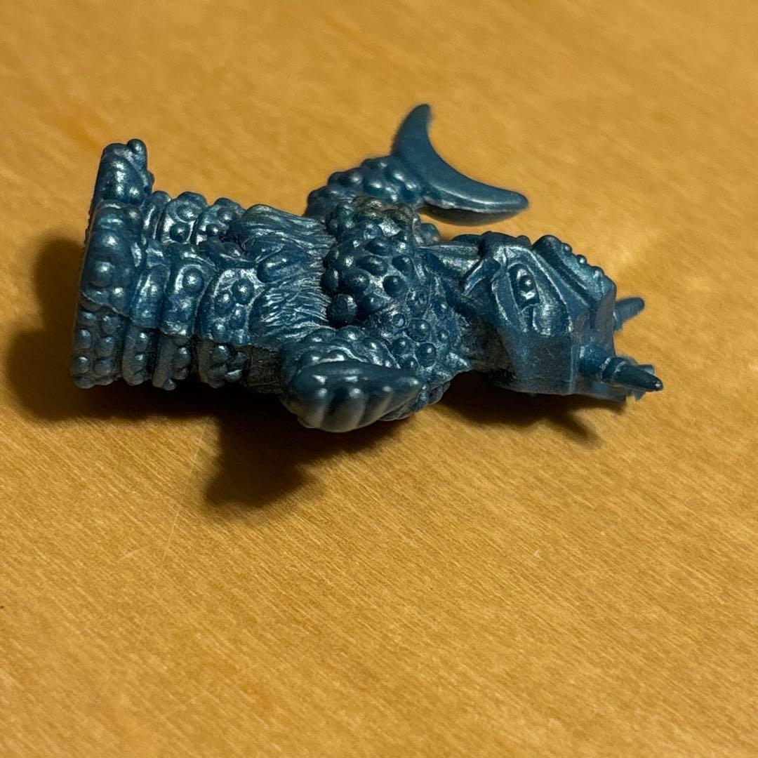 ウルトラ怪獣消しゴム　巨大ヤプール（グリーンメタリック）ポピー　希少　昭和レトロ