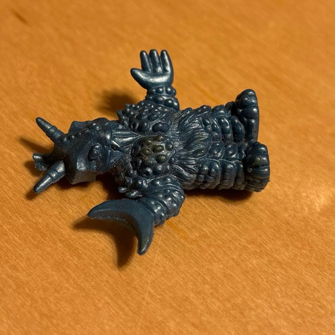 ウルトラ怪獣消しゴム　巨大ヤプール（グリーンメタリック）ポピー　希少　昭和レトロ