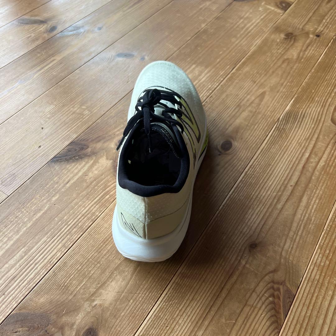 New Balance MFCXCT3（メンズランニングシューズ）　27cm