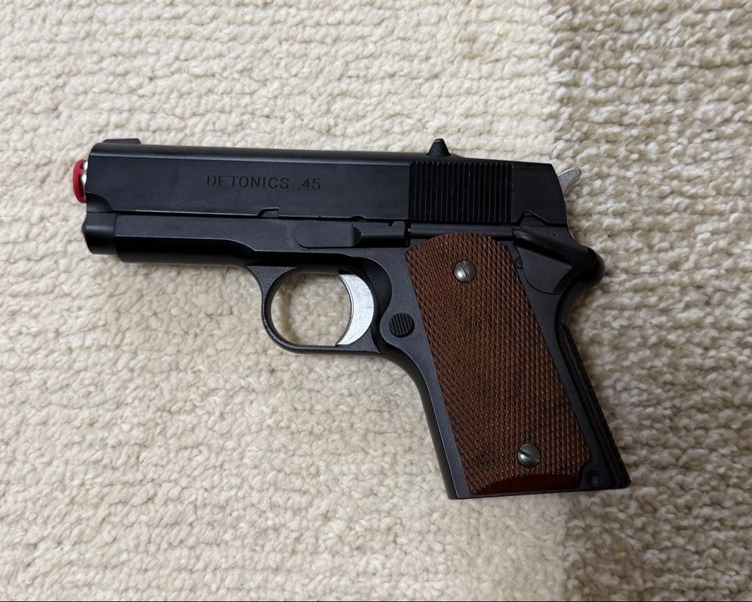 DETONICS 45 COMBAT MASTER ガスガン