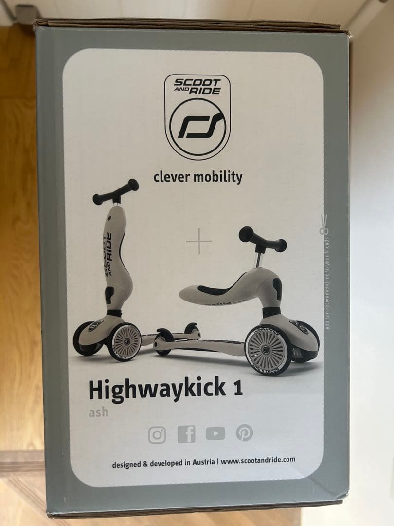 スクートアンドライド　SCOOT AND RIDE キックバイク、キックボード