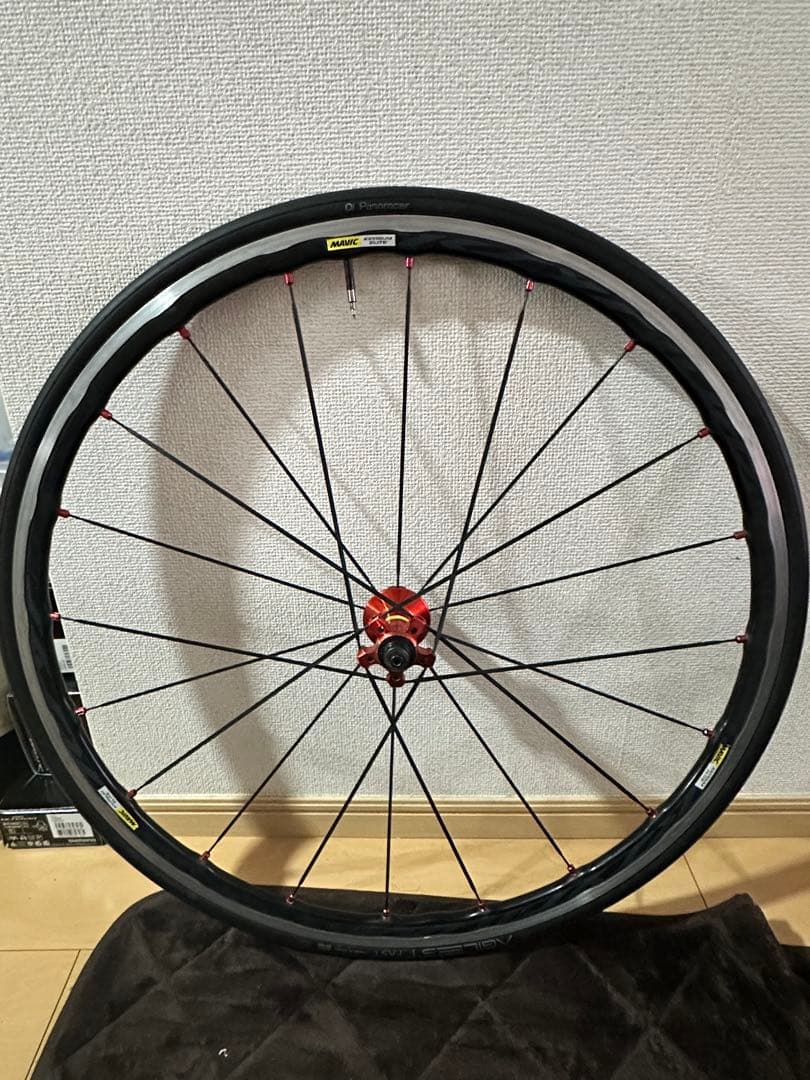 マビックキリシウムエリート　 リムブレーキ　ファスト25C付き