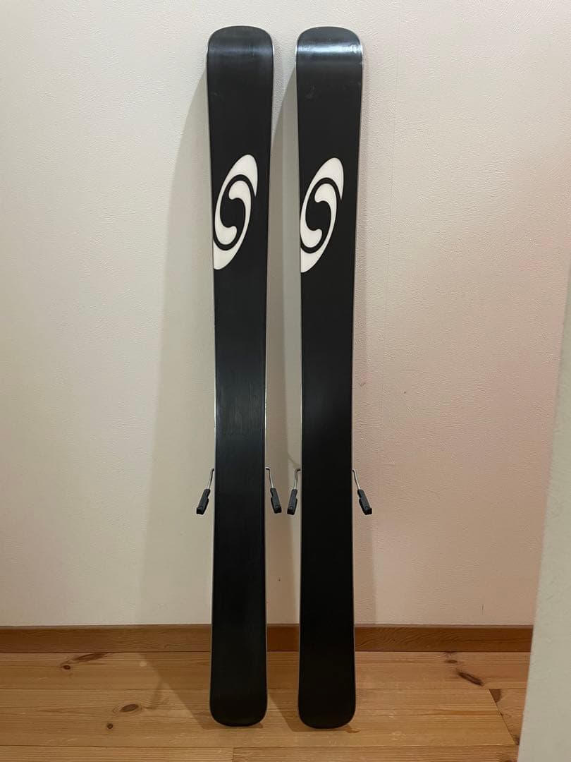 サロモン SALOMON 123cm ファンスキー ミッドスキー スキーボード