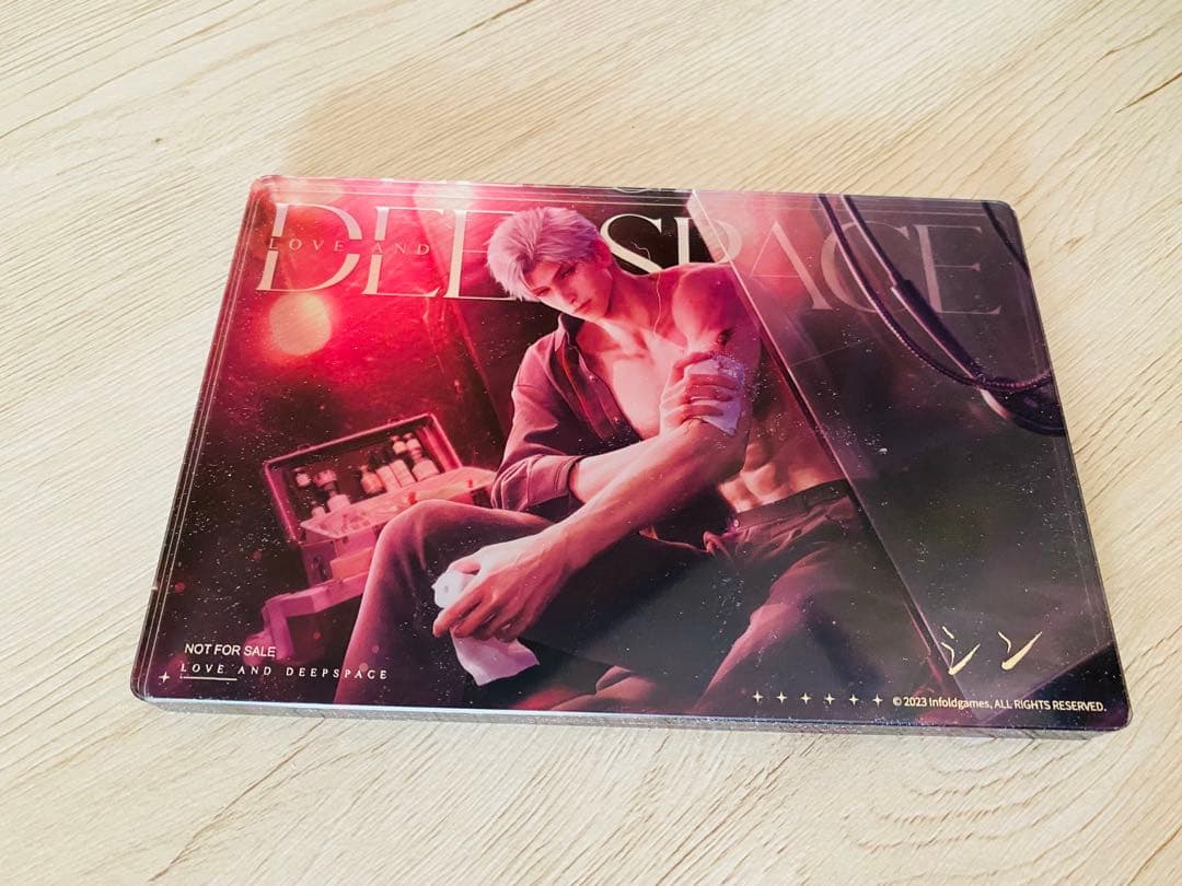 恋と深空　日本版 VIP特典グッズ　シン