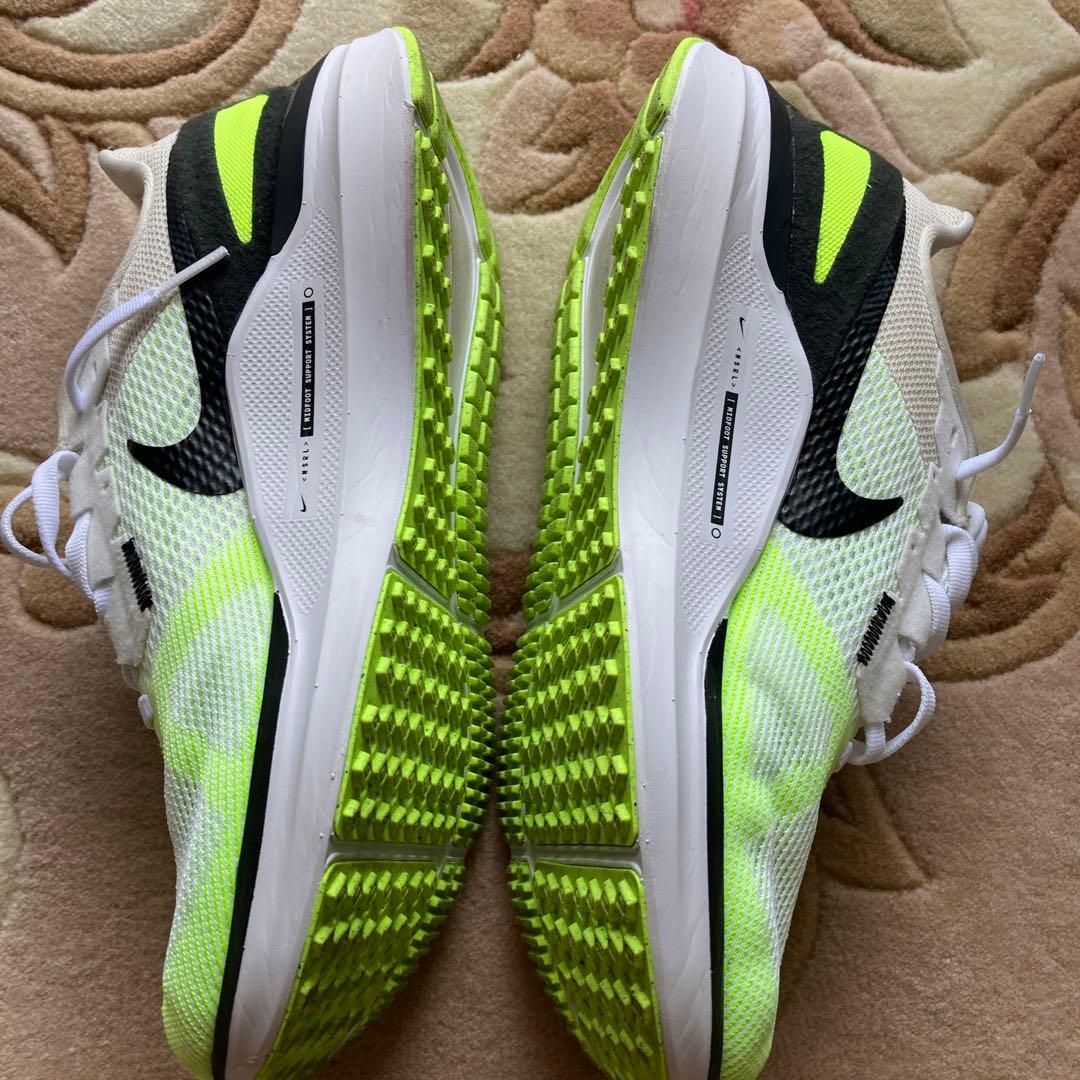 超美品！NIKE エアズームストラクチャー25 26.0センチ　箱付き