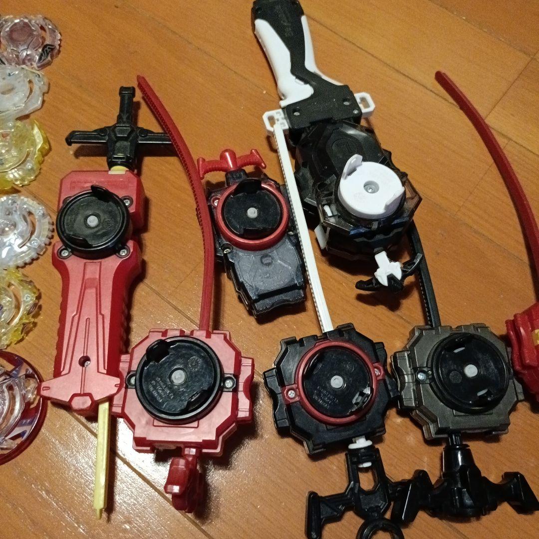 ベイブレードバースト　セット 多数のパーツ付き　まとめ売り