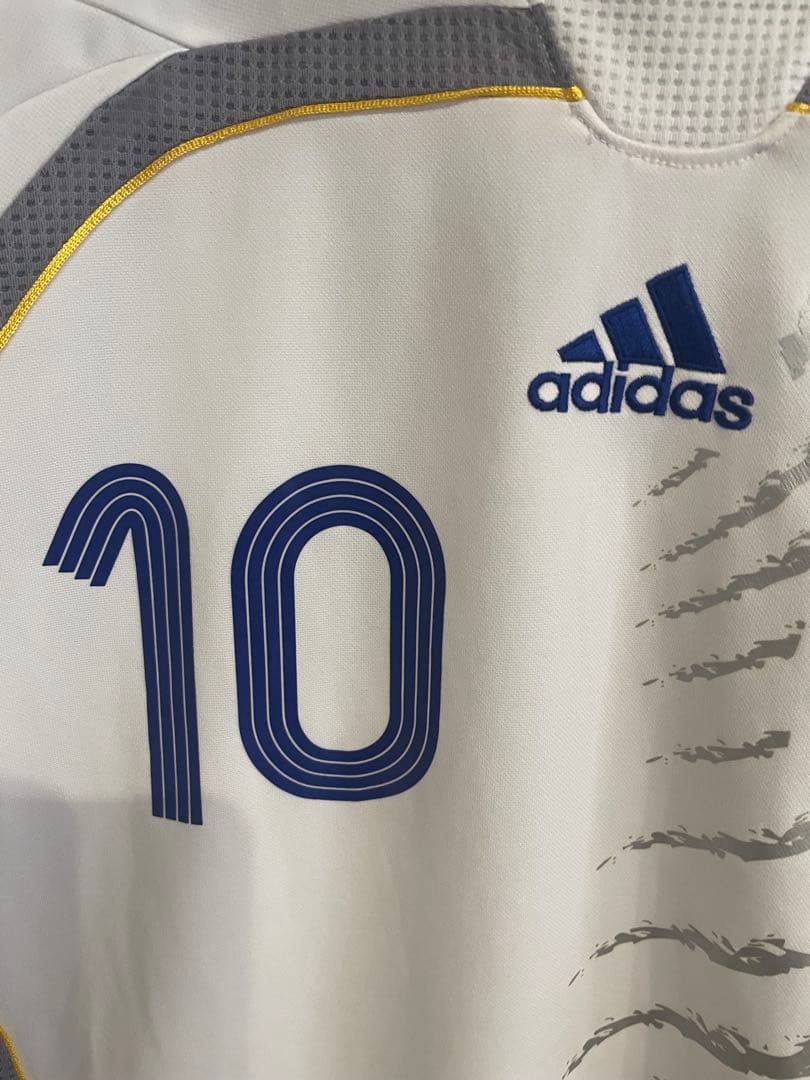 日本代表ユニフォーム06アウェイ中村俊輔