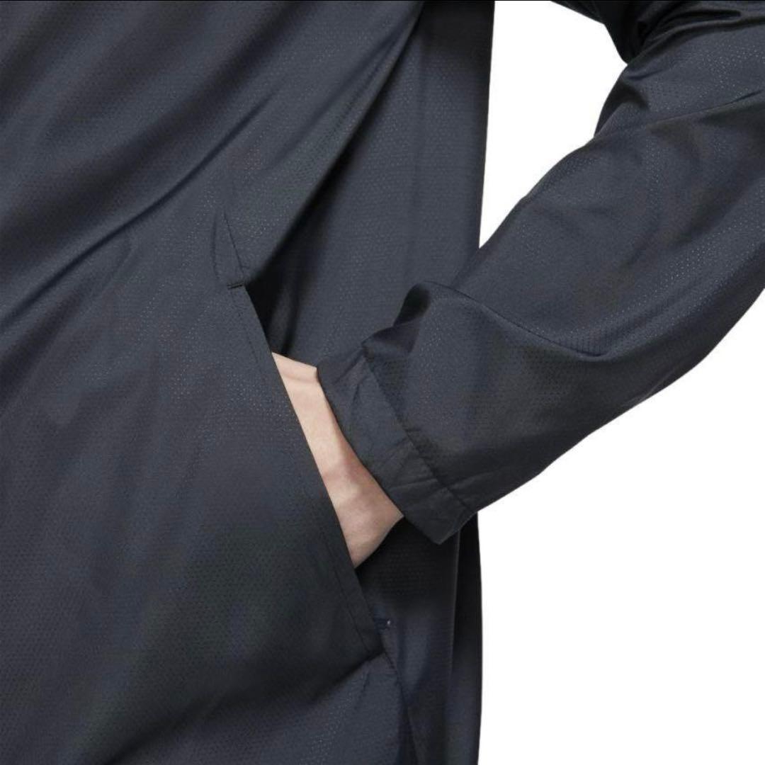 XL ☆新品☆ ナイキ　エッセンシャル フーデッド 軽量薄手ランニングジャケット