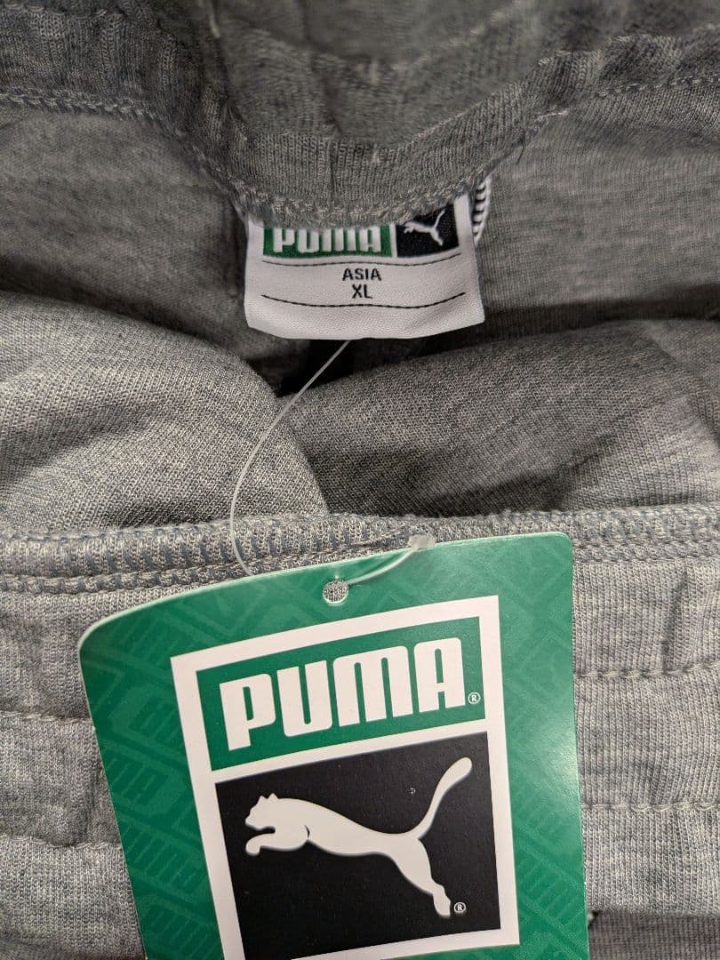 【新品・未使用】PUMA グレー ジャージパンツ