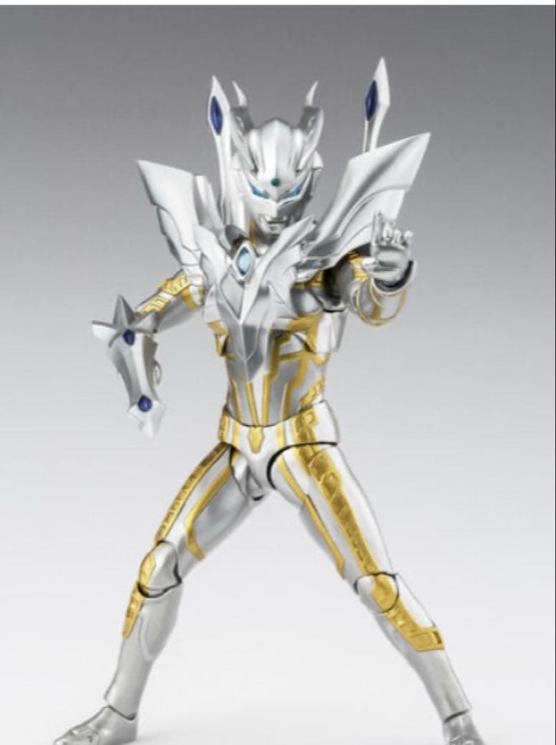2025年版S.H.Figuarts ウルティメイトシャイニングウルトラマンゼロ