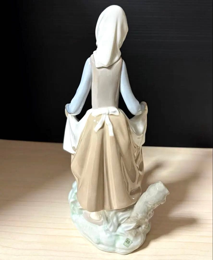 LLADRO リヤドロ　4826 うさぎの食事　ヴィンテージ　フィギュリン 美品