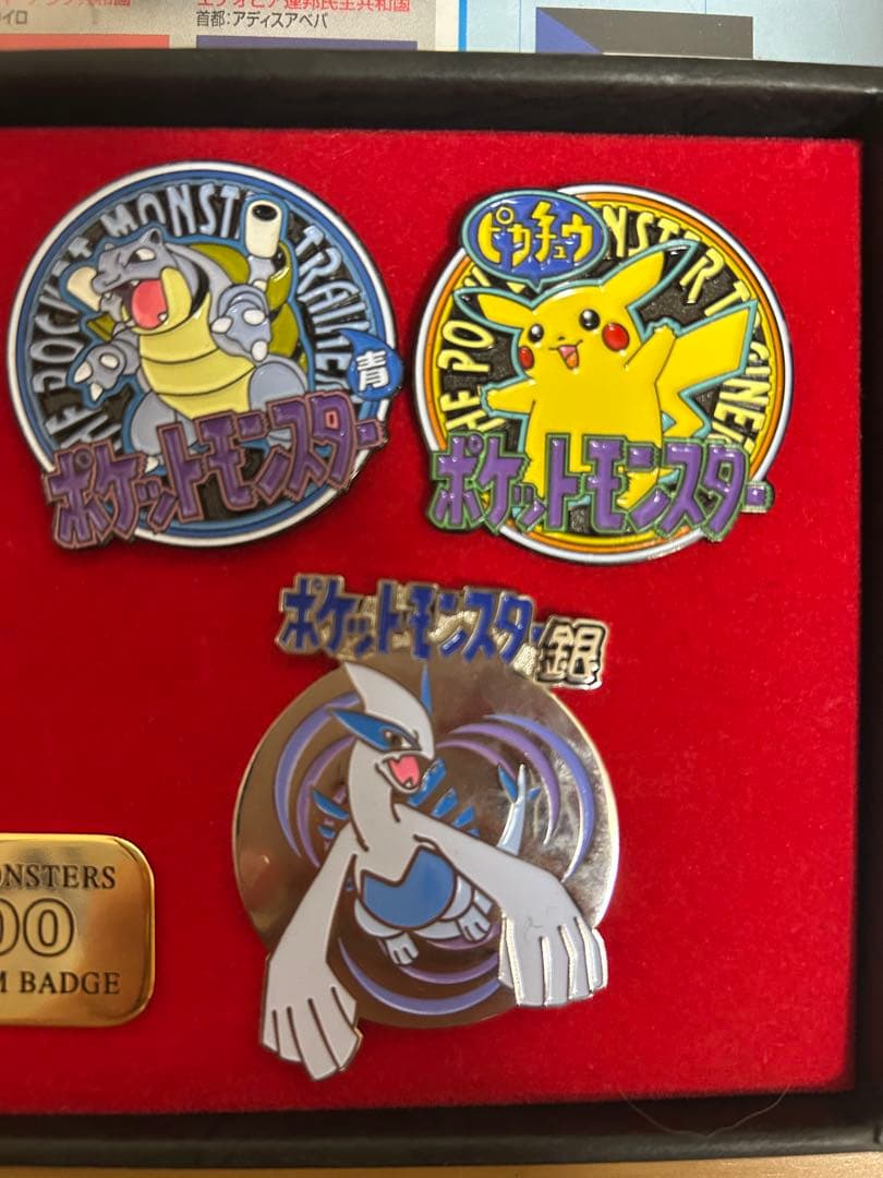 ポケットモンスター ミレニアムピンバッジセット　2000年