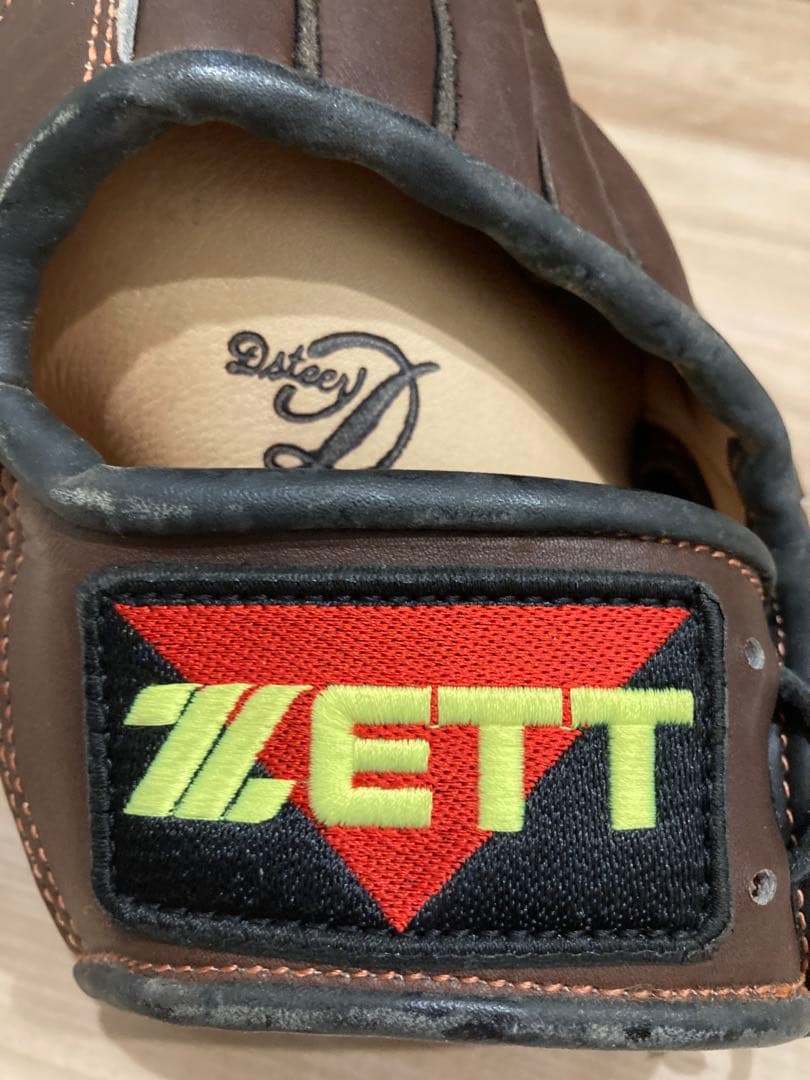 新品未使用　軟式グローブ　 ZETT オールラウンド　左投