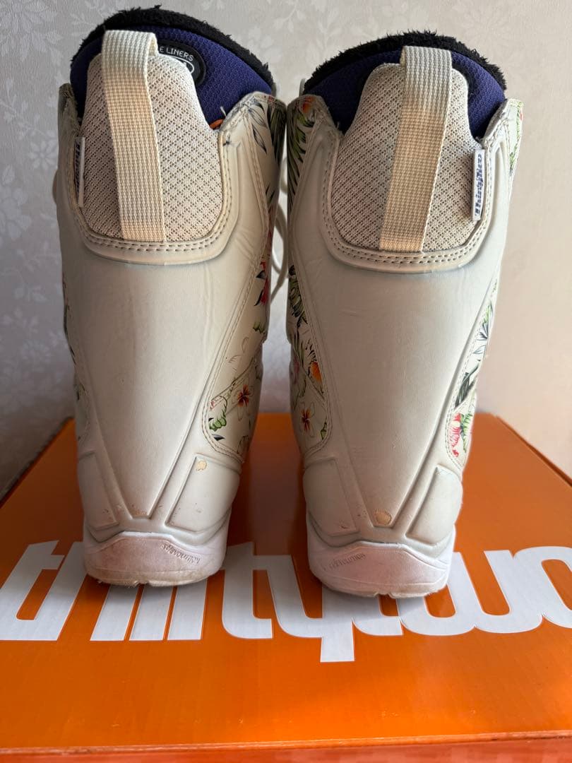 thirtytwo ブーツ