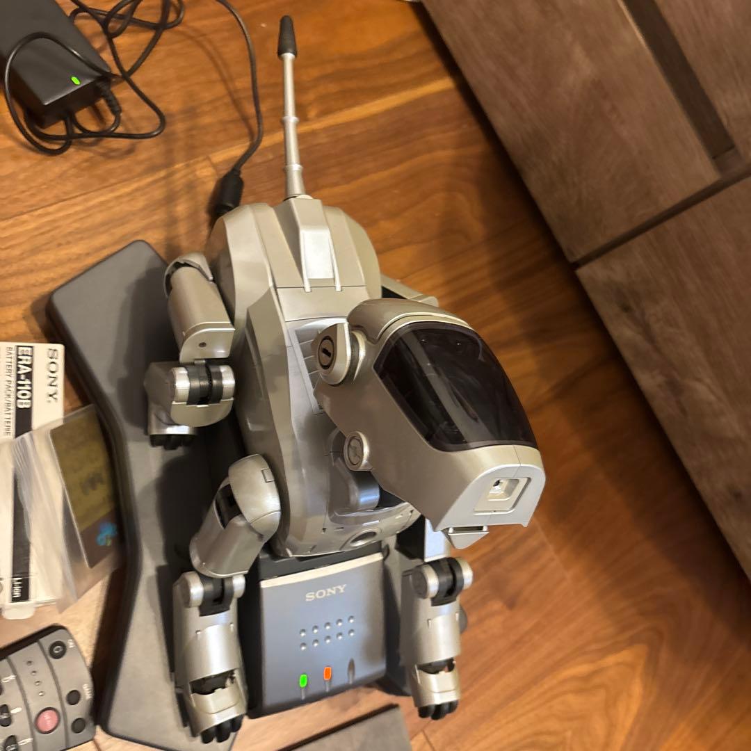 SONY 初代アイボ　ERS-111 aibo 箱付き