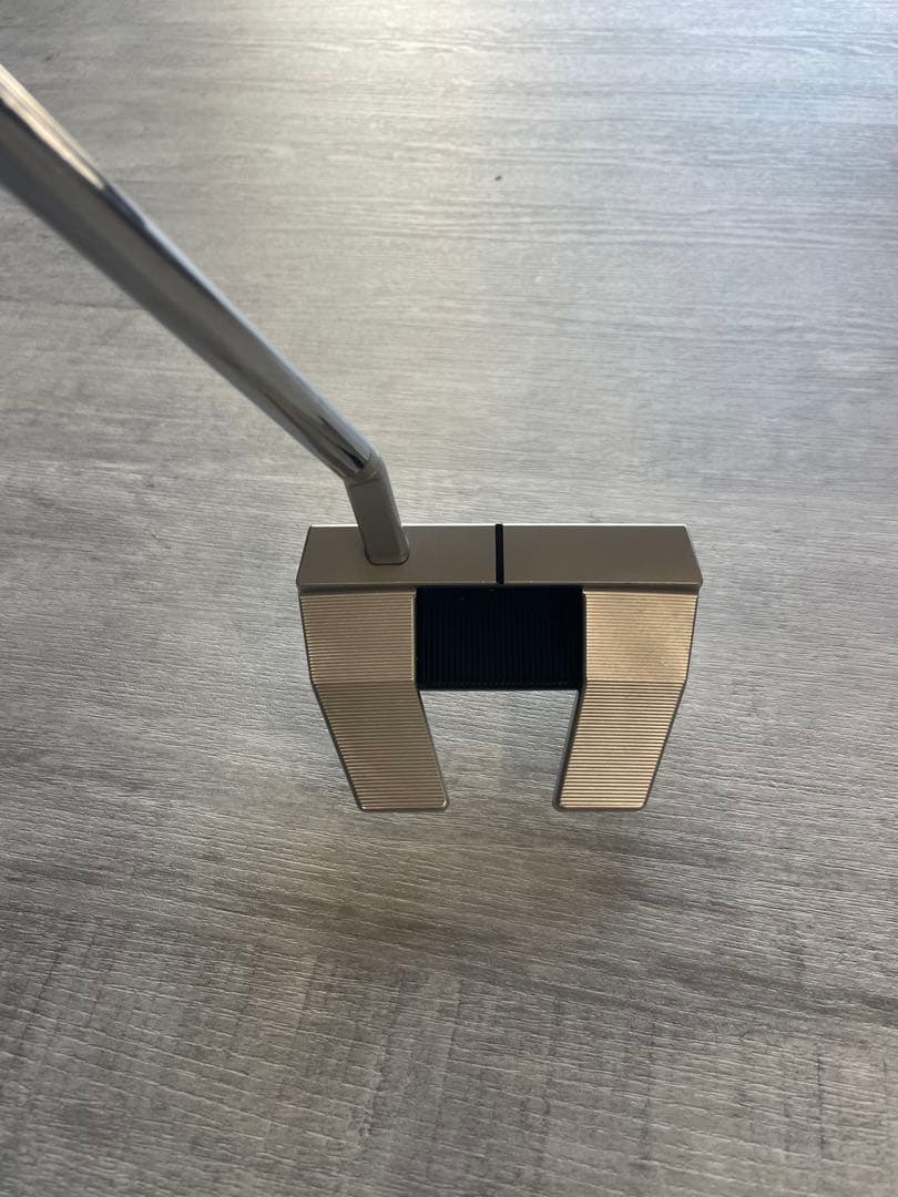 Scotty Cameron PHANTOM 5.5 パター