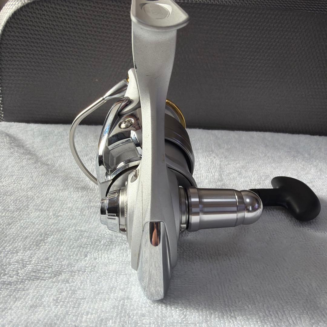 Daiwa LUVIAS 2500 スピニングリール