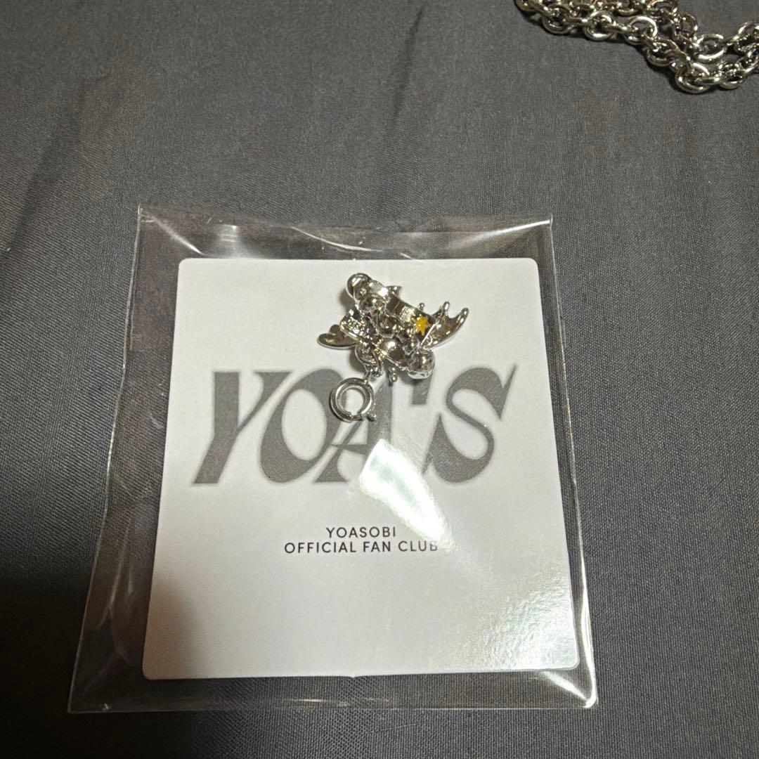 YOA’S necklaceと2023-2025会員継続限定チャーム2個