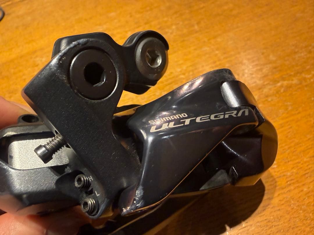シマノ　アルテグラ　RD-R8050 di2 電動　11速　リヤディレイラー