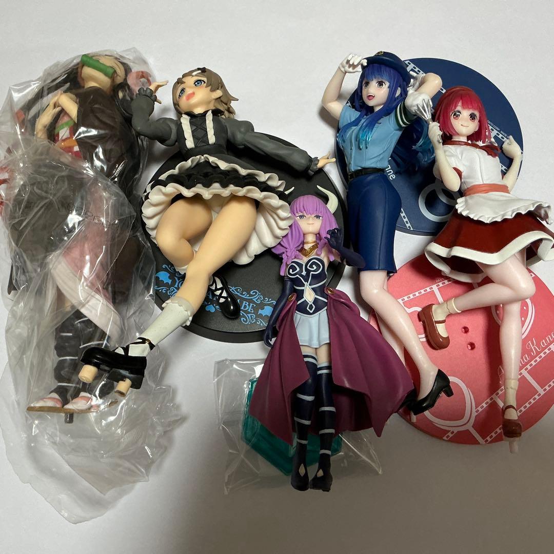 アニメ、コミック美少女系フィギュア　箱いっぱい詰め合わせ40点以上　　お買い得