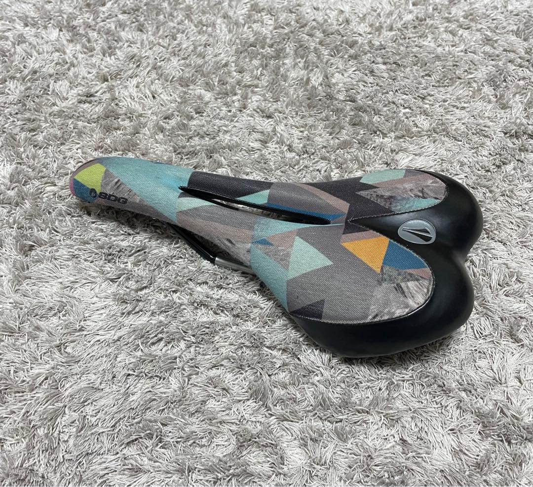 SDG allure dakine サドル　mtb マウンテンバイク　ロード