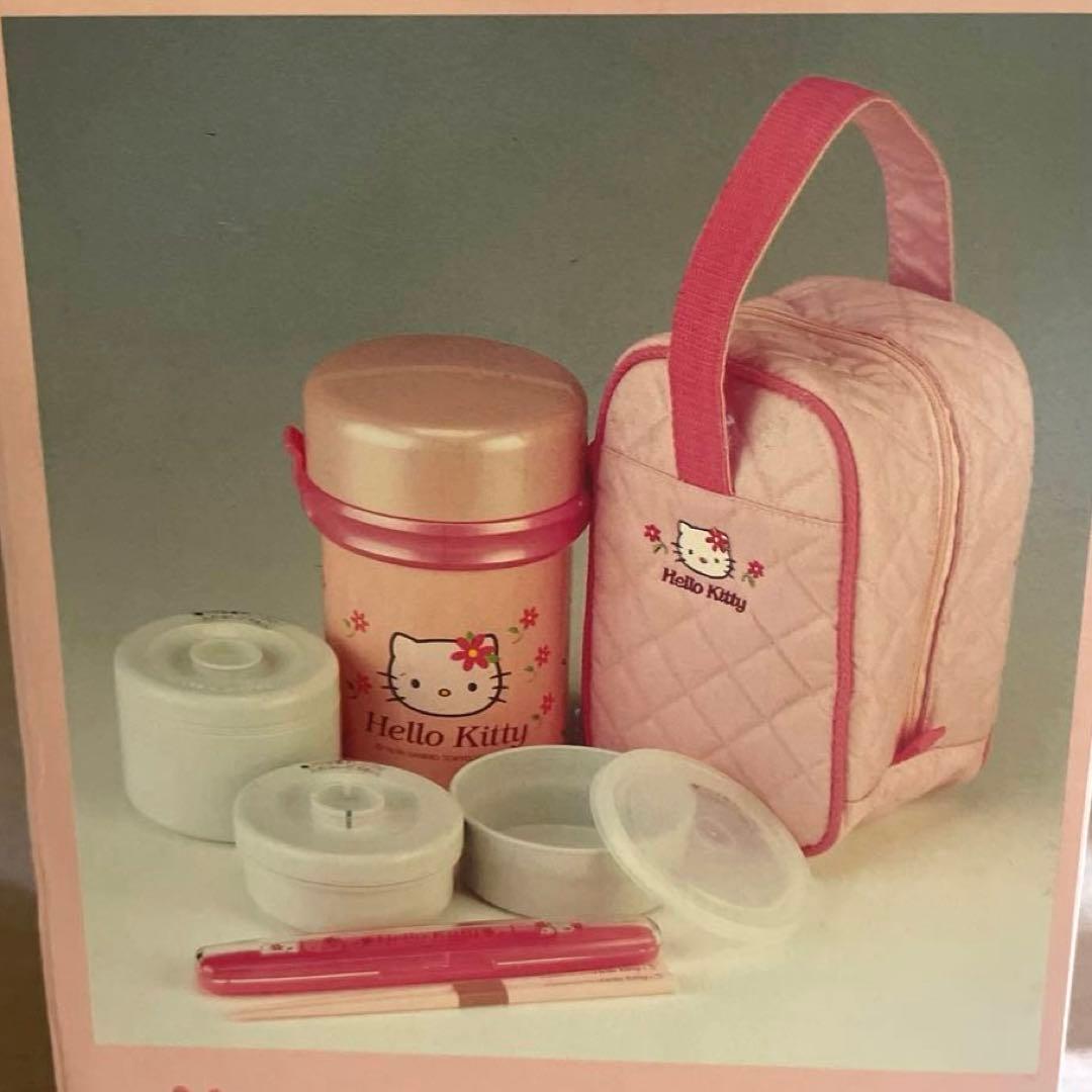 新品・箱入り♡ハローキティ♡ステンレスランチジャー800ml 弁当箱　保温