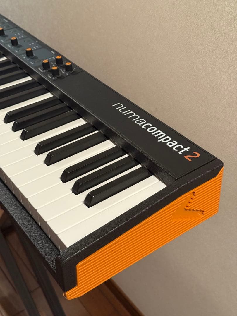 中古 numa compact2 Studiologic ペダル電源コード新品