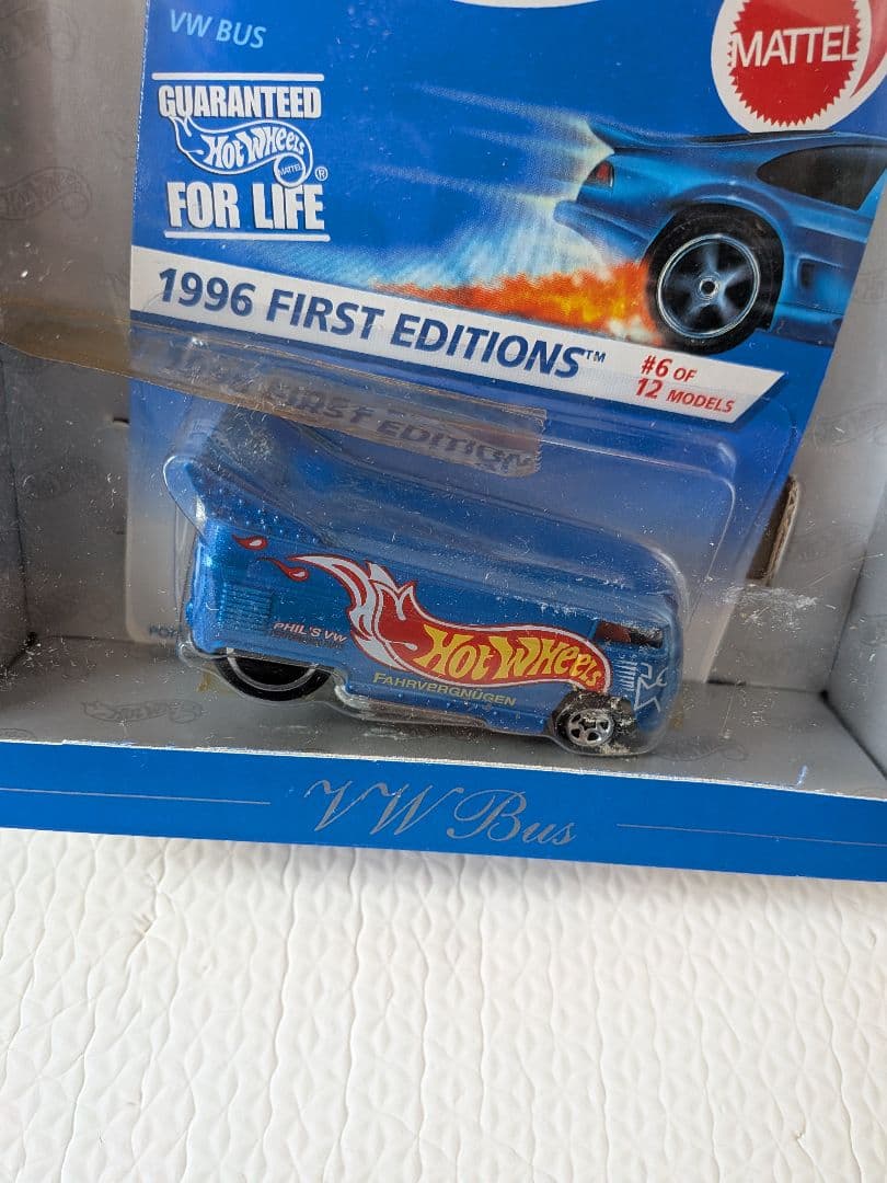 ミニカー Hot Wheels Fist Editon VW Drug Bus