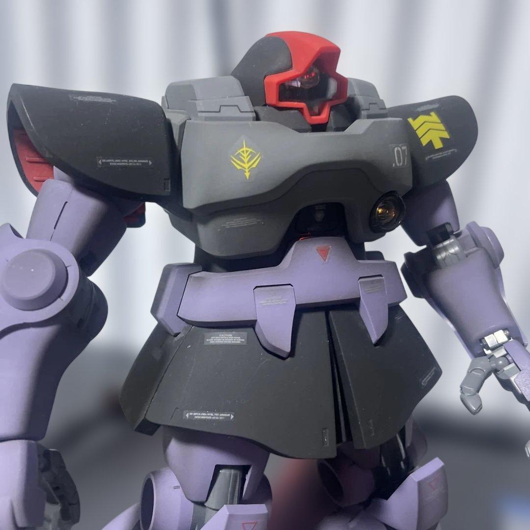 【迫力】【癒し】1/60 HY2M リックドム 組み立て済みジャンク品の出品です