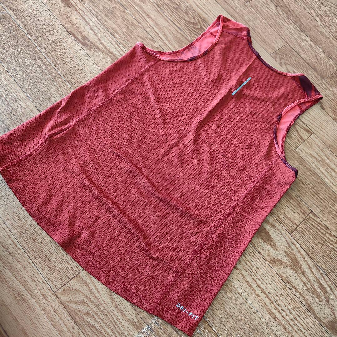 NIKE DRI-FIT ランニング ノースリーブ