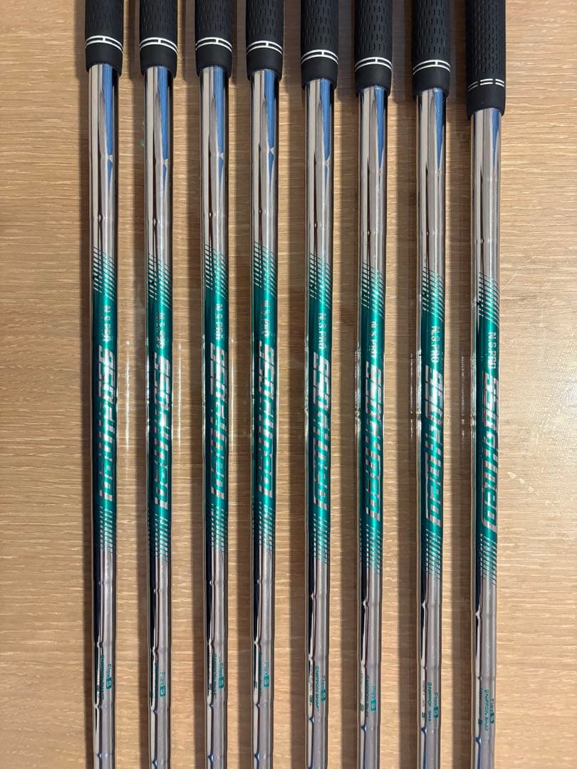 PING G710 アイアンセット8本(♯4～♯9・PW・UW)