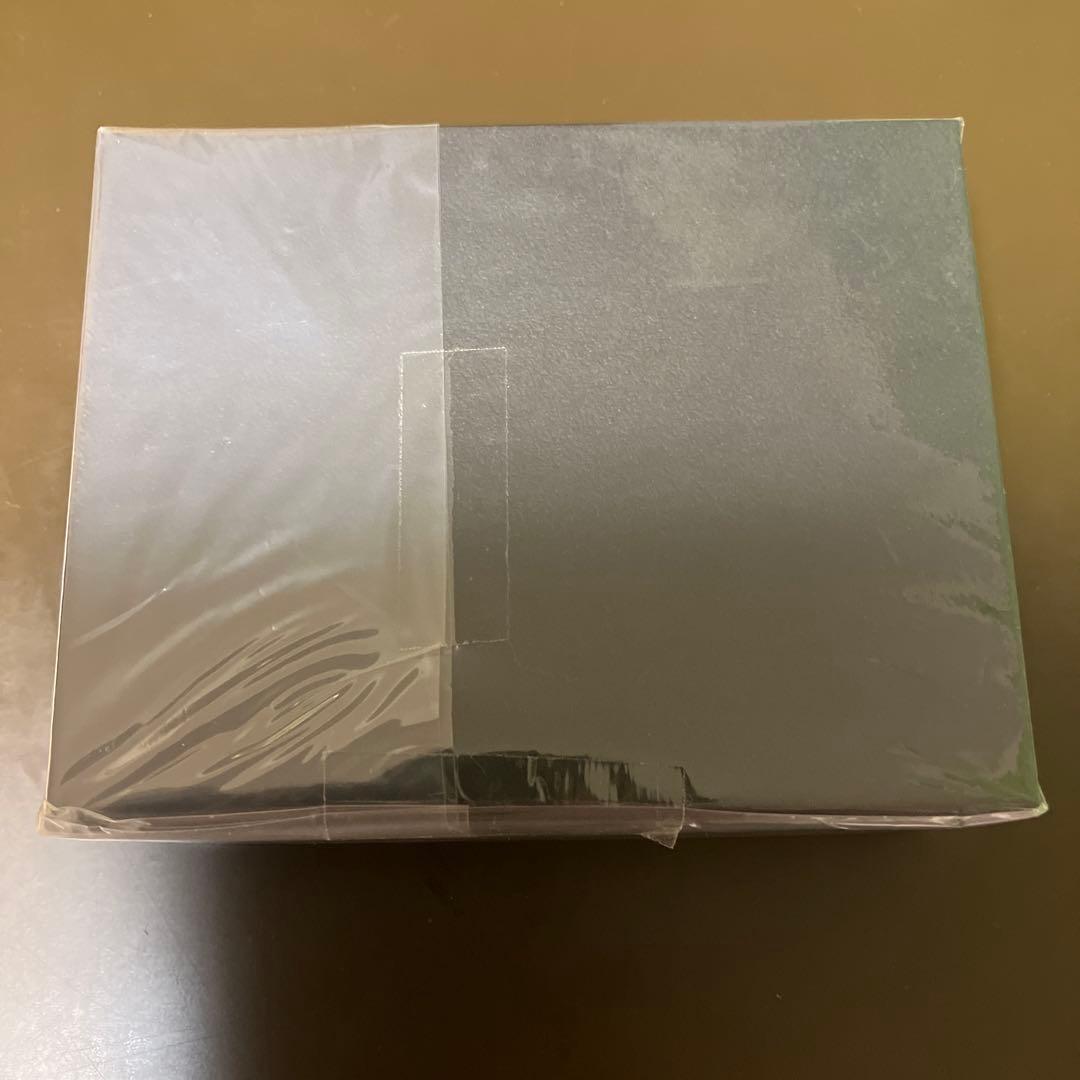 新品　本革二つ折り財布 ブラッキー　ポケモンセンター限定　オリジナル
