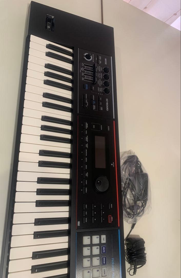 Roland JUNO-DS61 シンセサイザー 61鍵