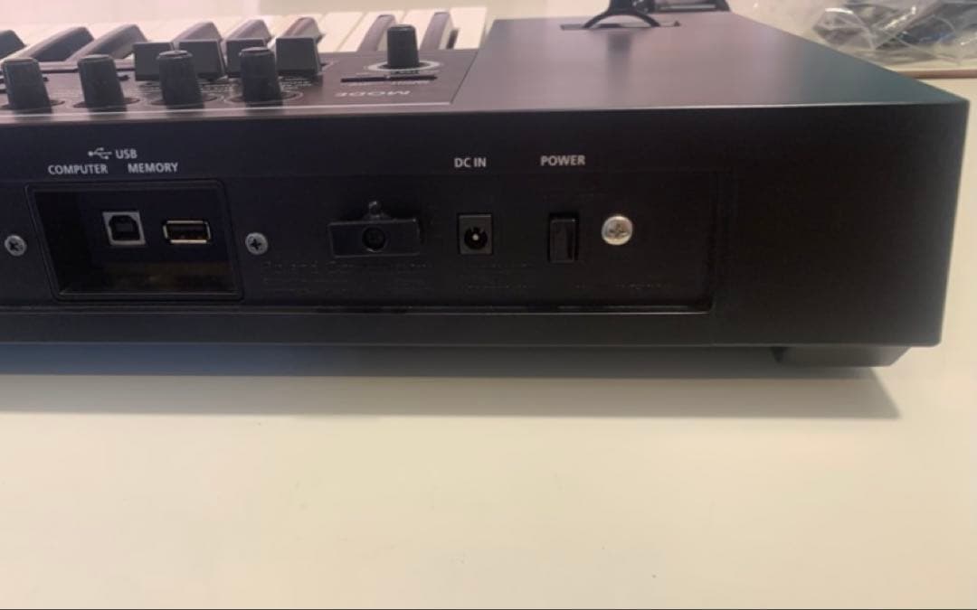 Roland JUNO-DS61 シンセサイザー 61鍵