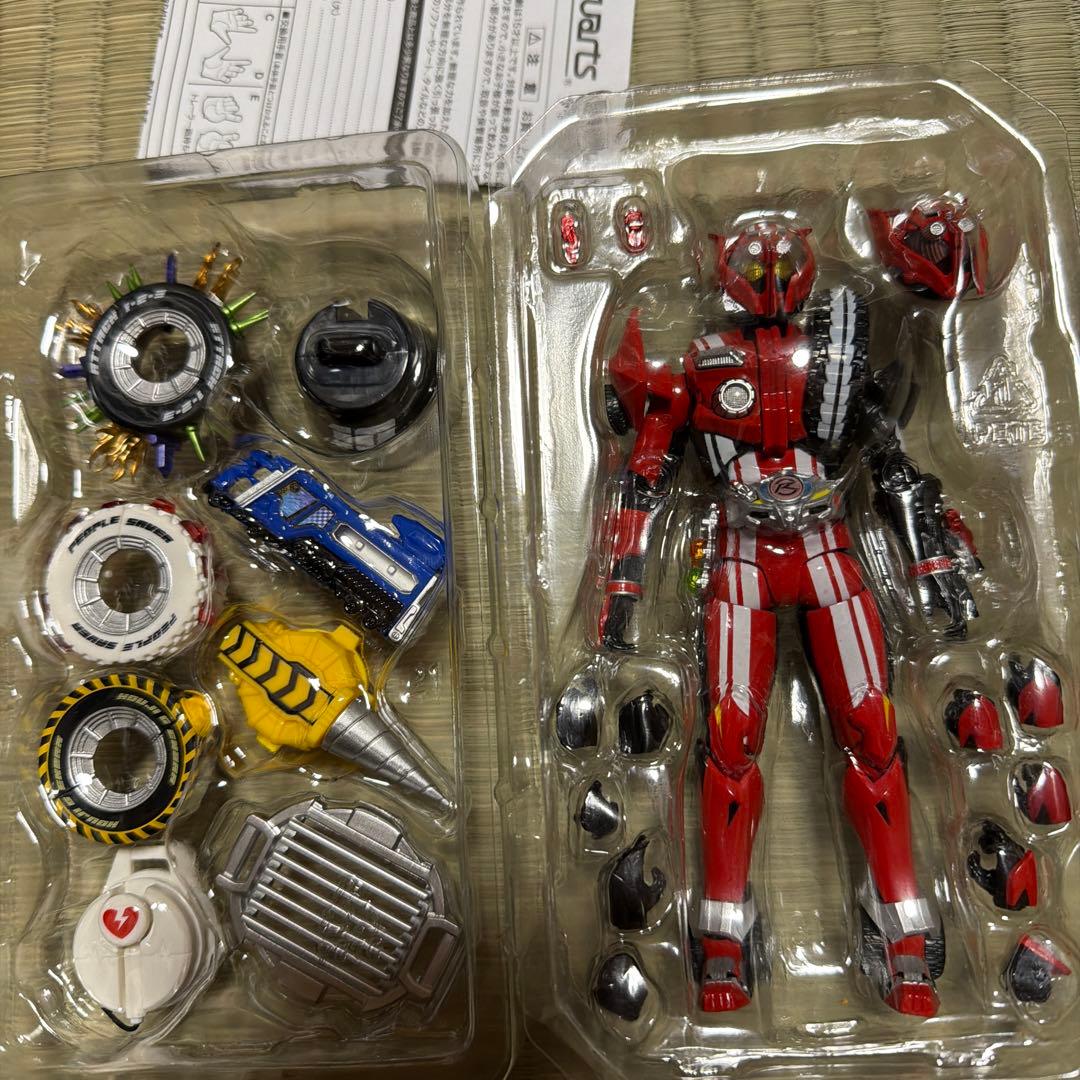 S.H.Figuarts 仮面ライダー ドライブ タイプトライドロン