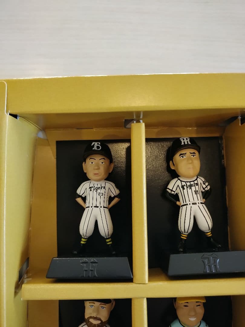 阪神タイガース　80周年　グリコプリッツコラボ　フィギュア10体セット