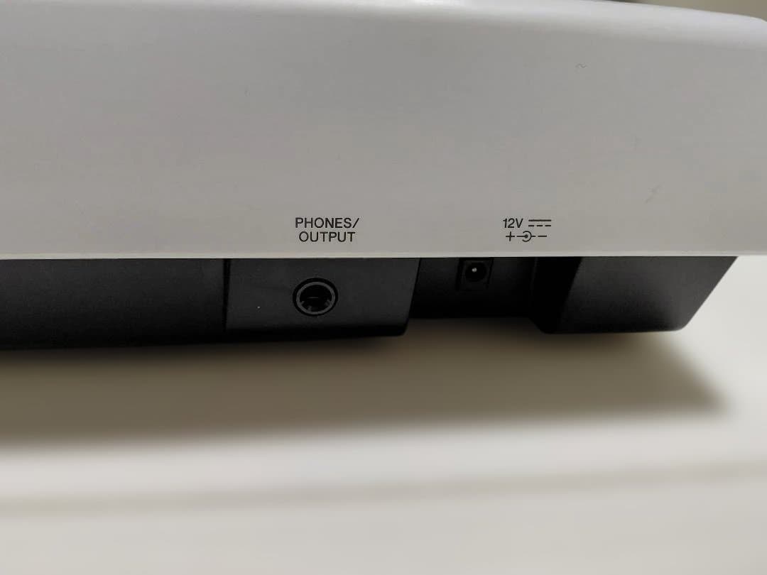 ホワイト電子キーボード