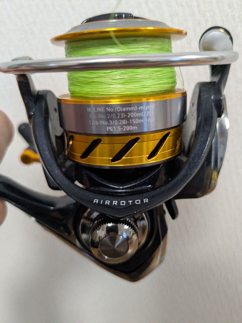 DAIWA　スピニングリール2個　REVROS2500　EXCELER2004H