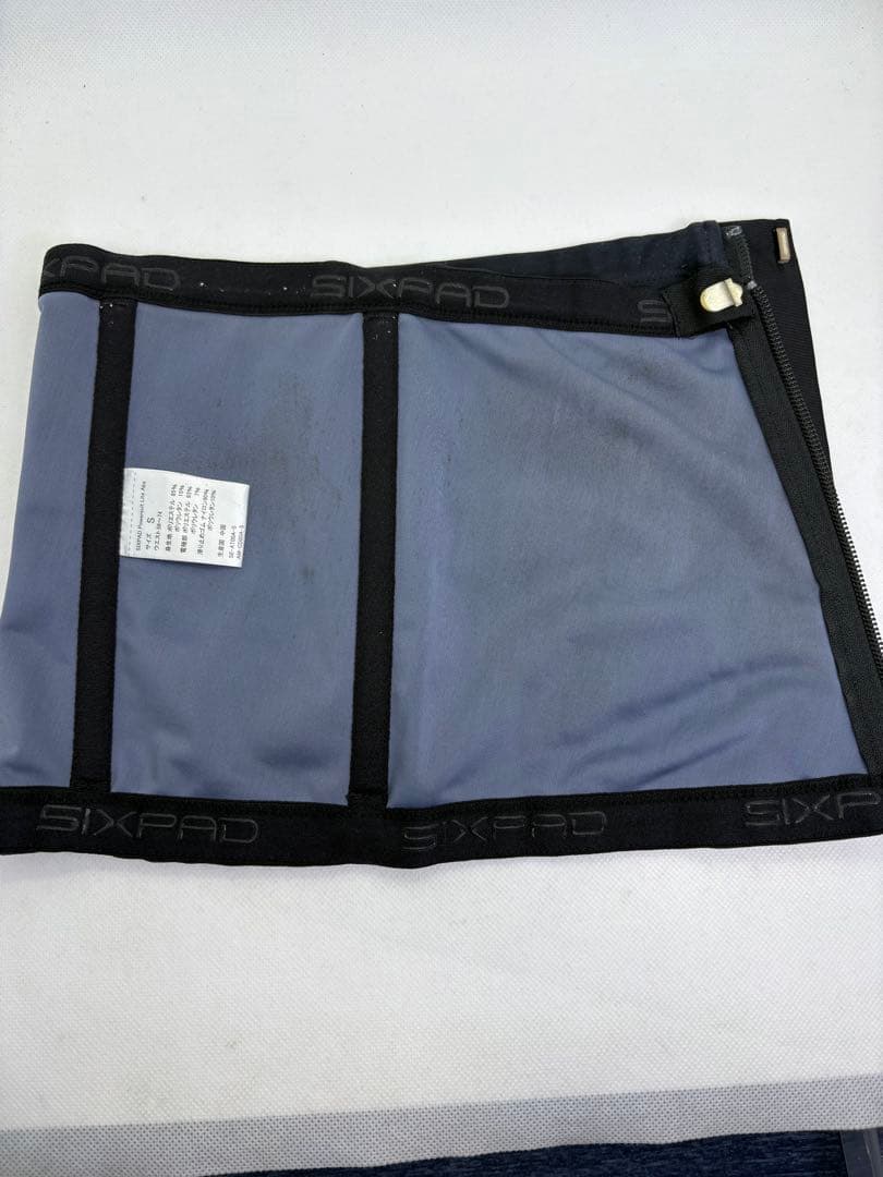 【ホワイトデー限定セール】【美品】SIXPAD Powersuit Abs S