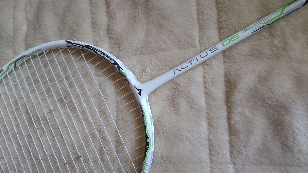 初心者 部活動 ミズノ MIZUNOALTIUS 06 バドミントン ラケット