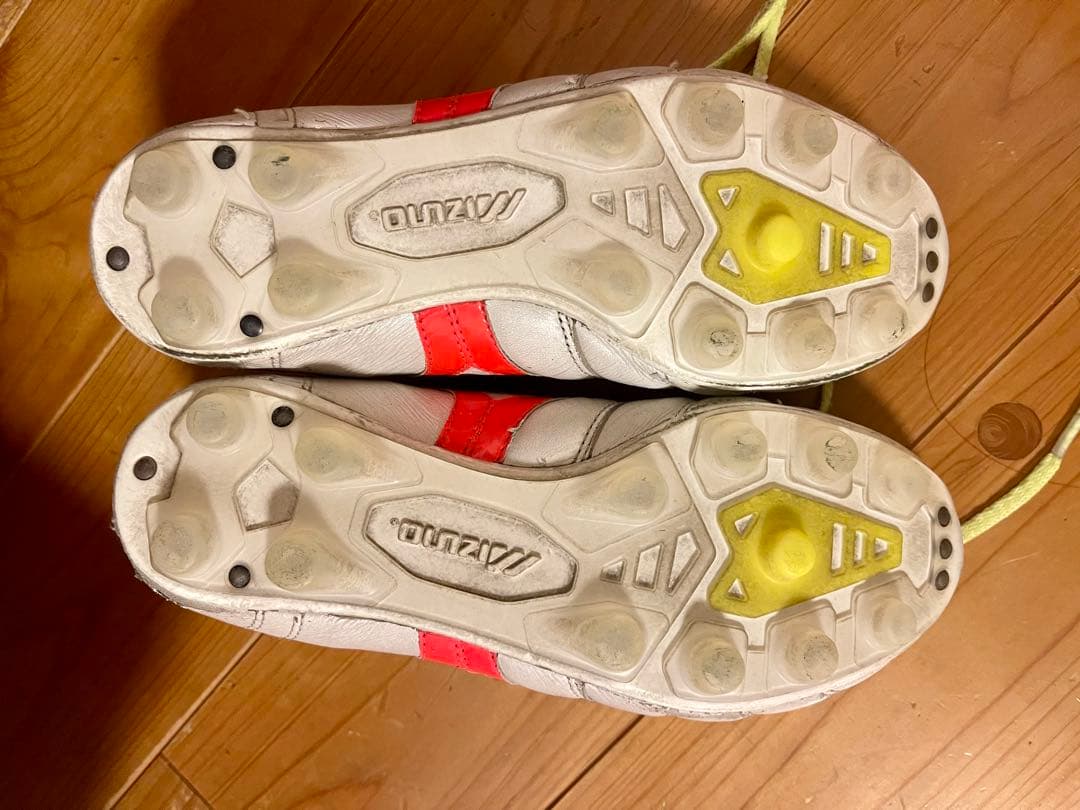 MIZUNO モレリア2ジャパン　22センチ