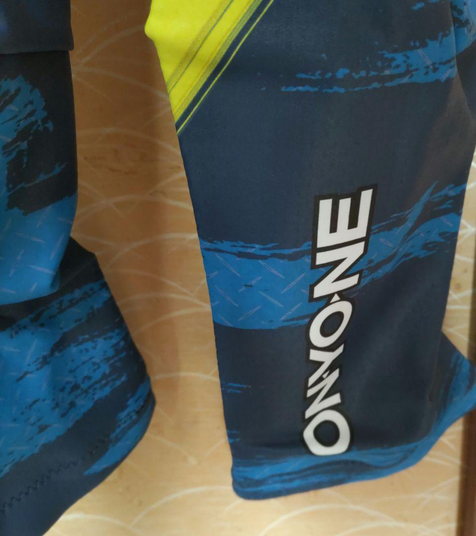 a 新品タグ付き ONYONE オンヨネ FIS 対応ワンピース