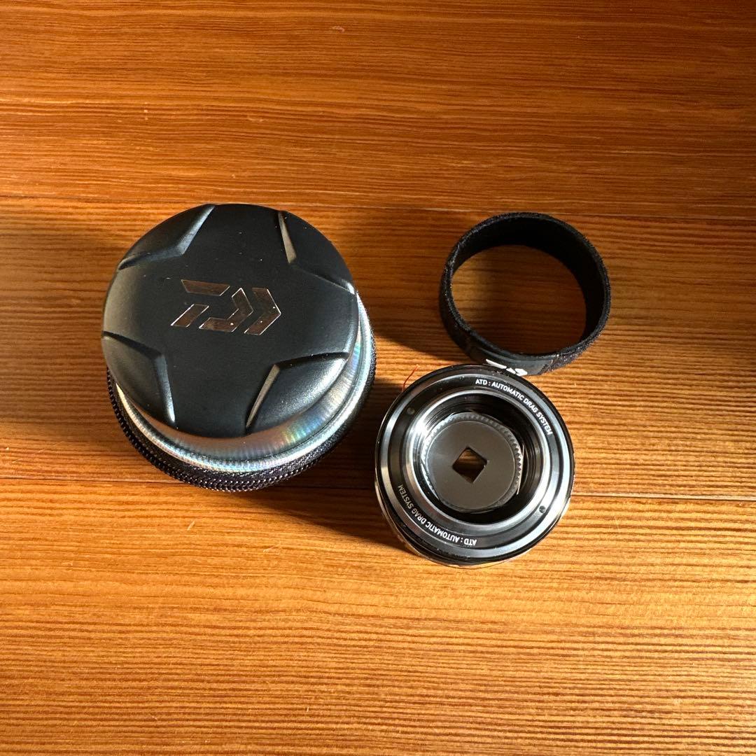 美品　DAIWA SALTIGA　BJ3500SH スプール付き