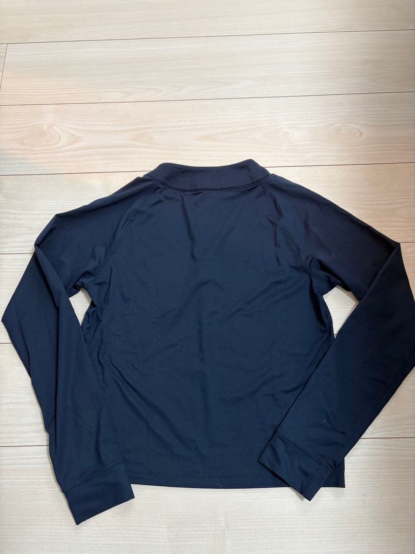 【美品】NIKE テニスウェア レディース ロングスリーブ 長袖 ロンＴ 海外