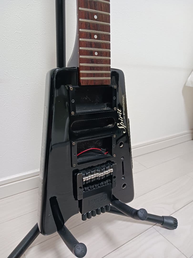 Steinberger Spirit GT-Pro Deluxe 電池BOX内蔵