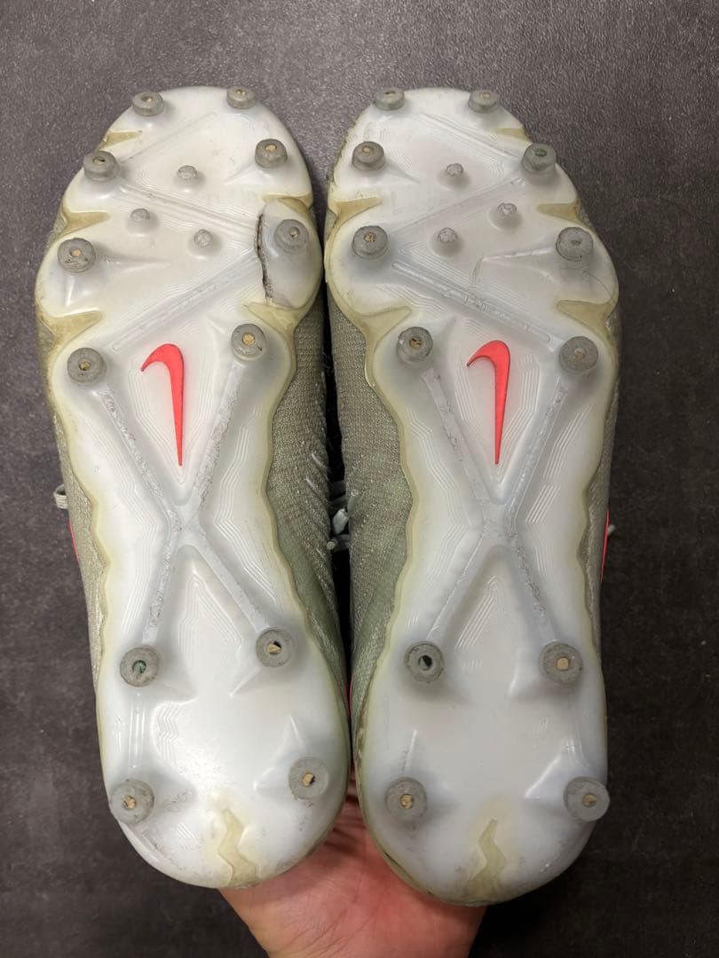 Nike Phantom サッカーシューズ FG 25.5cm