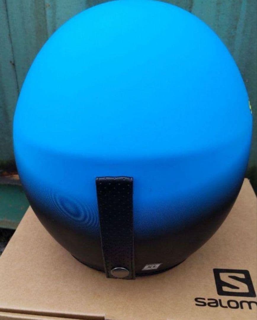 a 新品タグ付き 未使用保管品 SALOMON サロモン FIS対応 ヘルメット