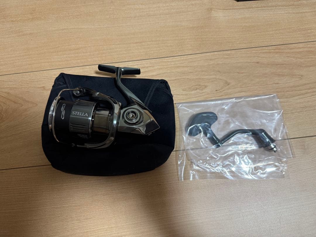 SHIMANO STELLA 4000MHGリール 専用ケース付き
