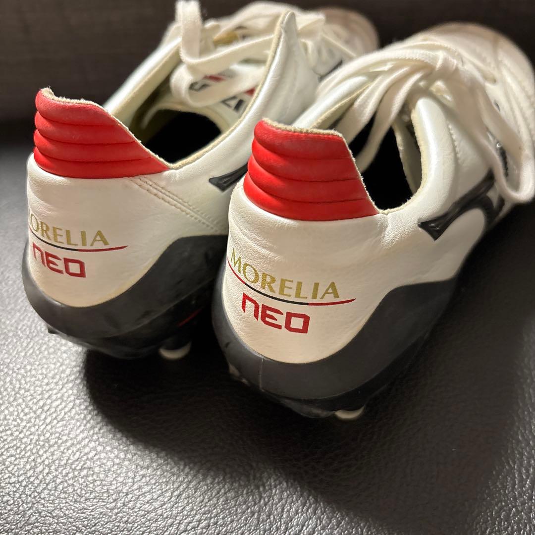【美品】本日のみお値下げ！！　MORELIA サッカースパイク 26.0cm