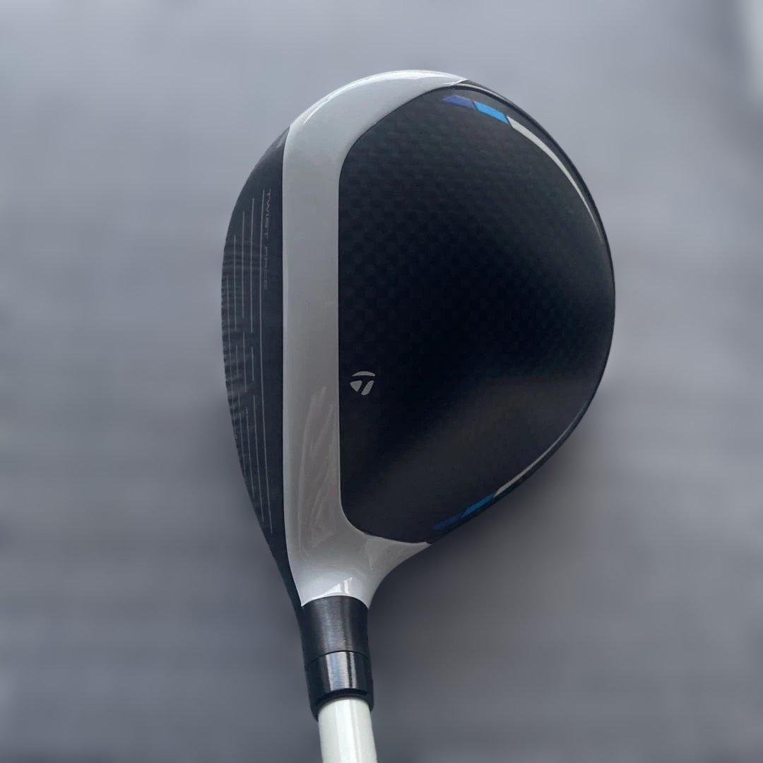 TaylorMade SIM2 MAX-D フェアウェイウッド 7番